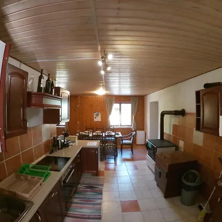 Dea Brvnara Brestova Draga