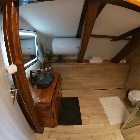 木屋 Dea